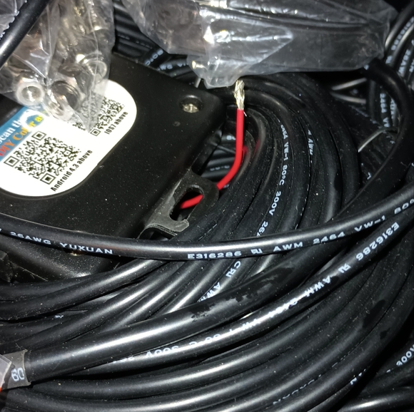 LED Car light kit with remote control - Picture 3 of 3